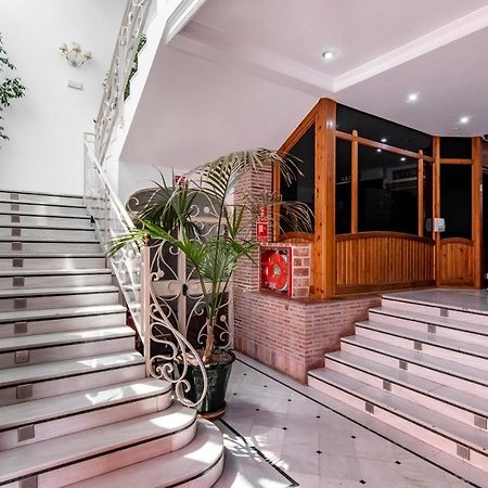 Hotel Don Ramiro Монтілья Екстер'єр фото